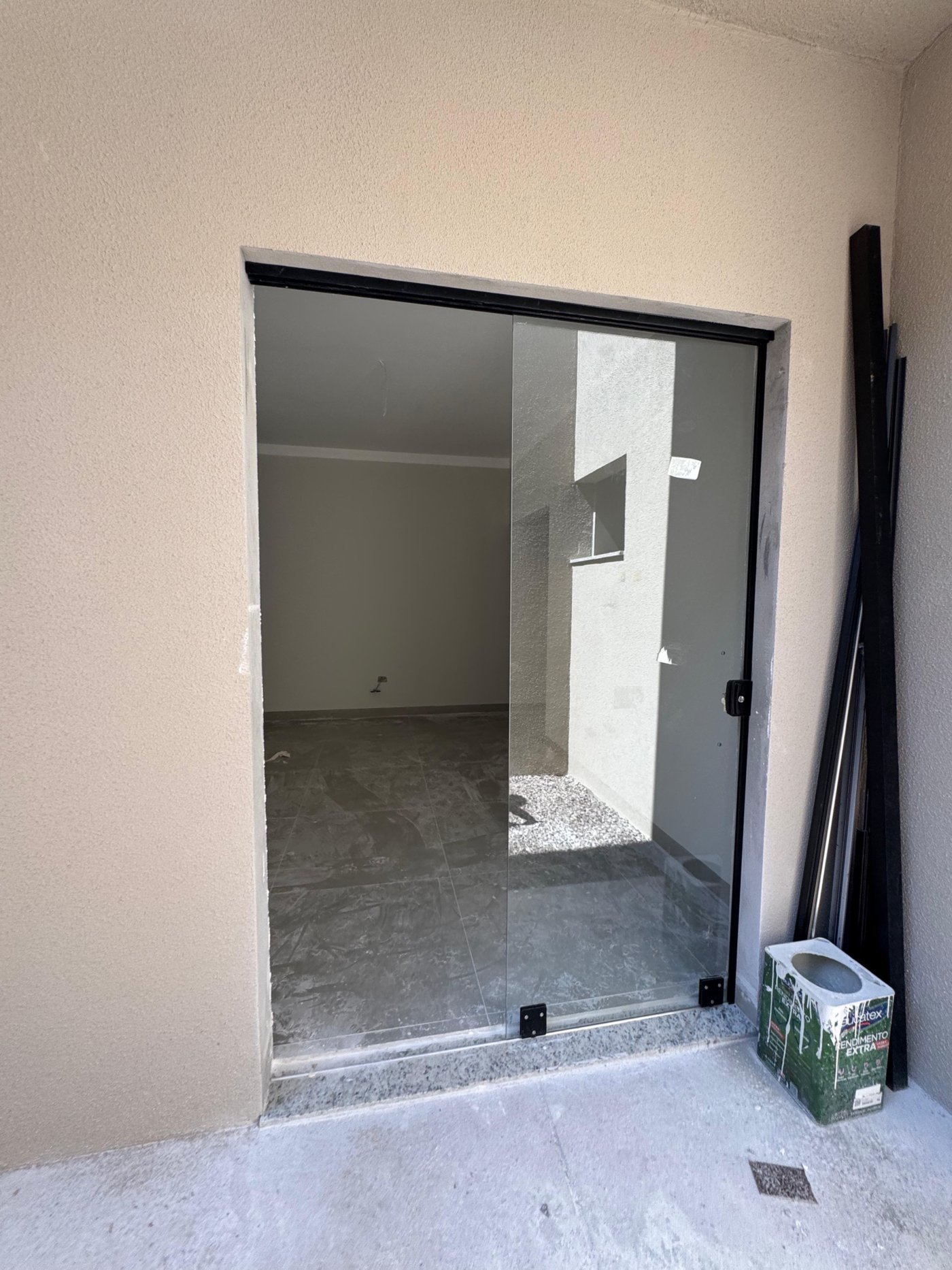 Casa à venda com 3 quartos, sendo 1 suíte, em Jardim dos Ipes, Três Lagoas, MS
