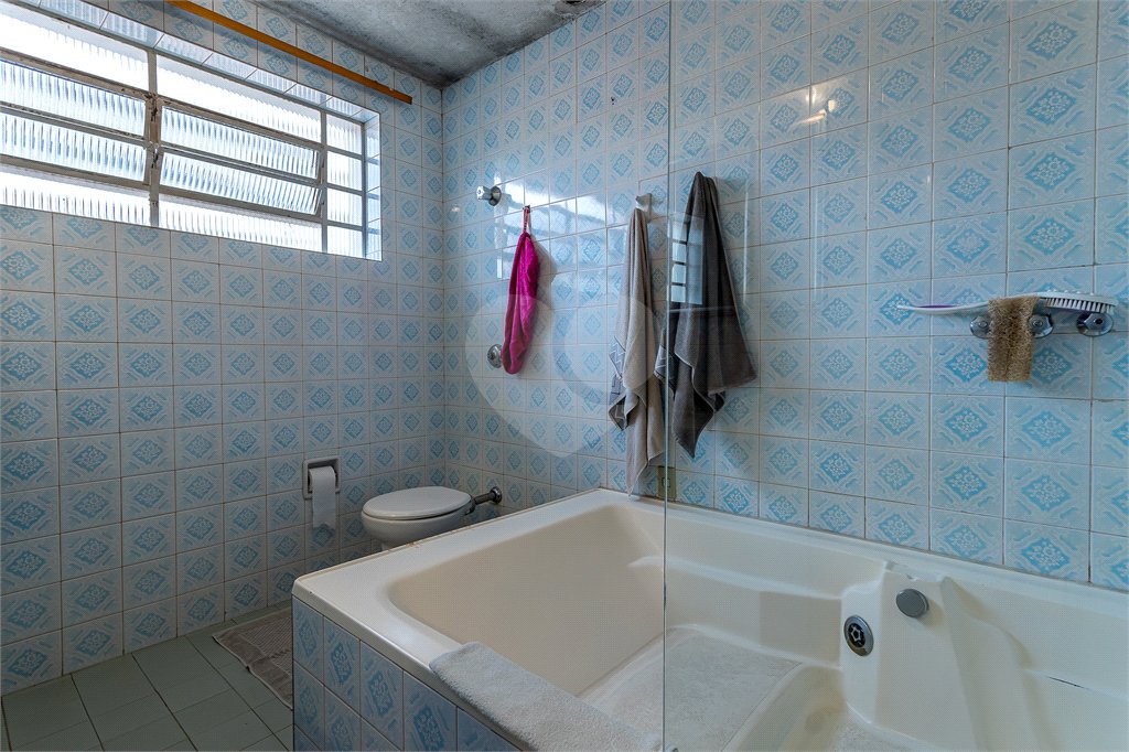 Casa à venda com 3 quartos, sendo 1 suíte, em Chácara Santo Antônio (zona Sul), São Paulo, SP