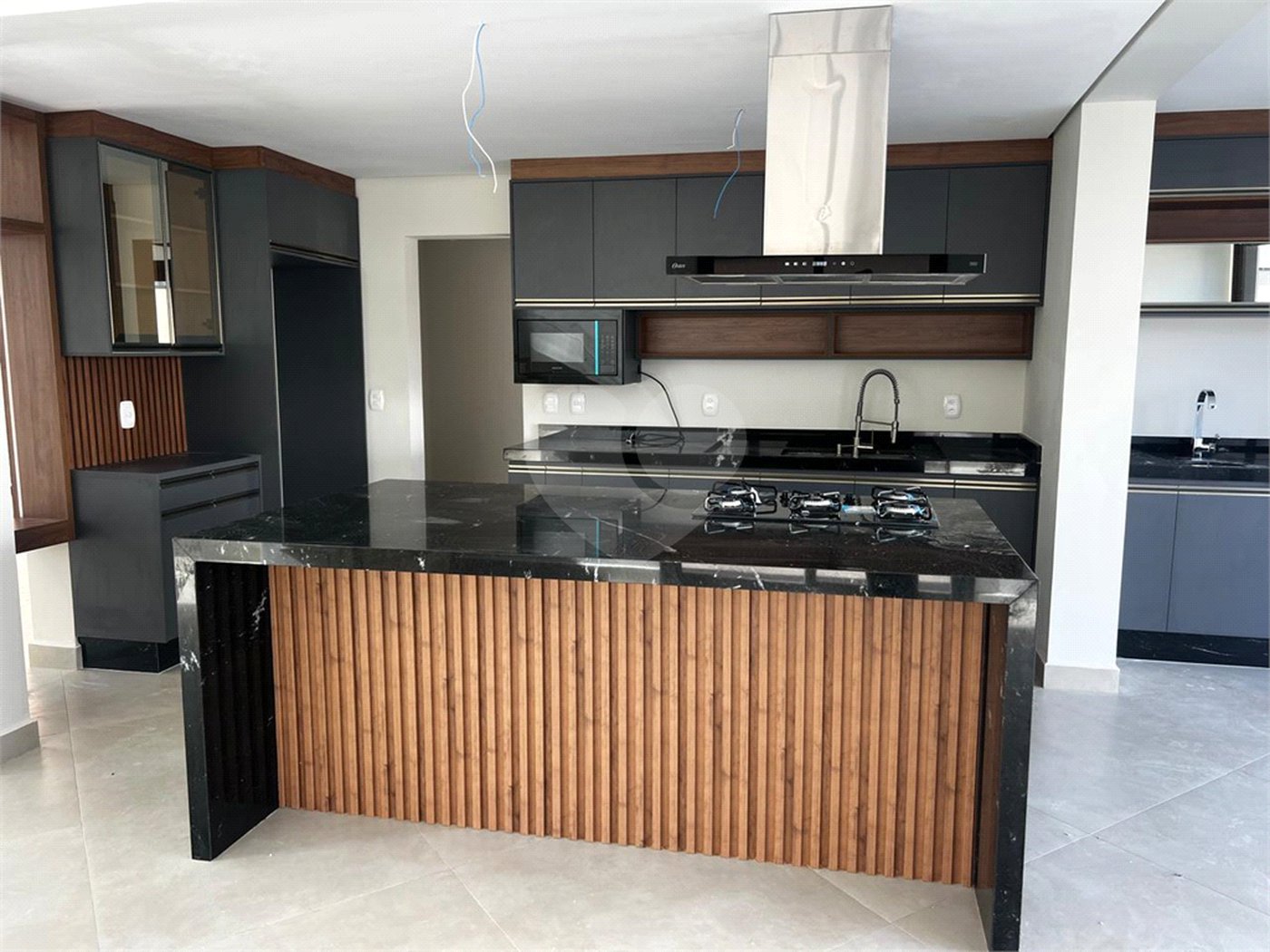 Casa à venda com 3 suítes no condomínio Residencial Jardim Villa Verona, Sorocaba - SP