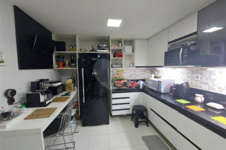 Apartamento à venda com 3 quartos, sendo 1 suíte, em Tijuca, Rio de Janeiro, RJ