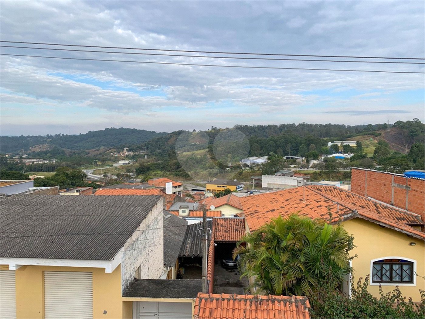Sobrado à venda com 3 quartos, sendo 2 suítes, em Vila Granada, Mairinque, SP