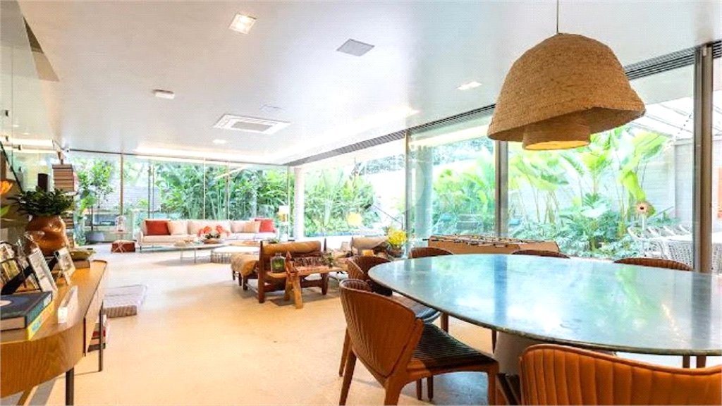 Casa à venda com 4 suítes no condomínio Casa Côte, São Paulo - SP
