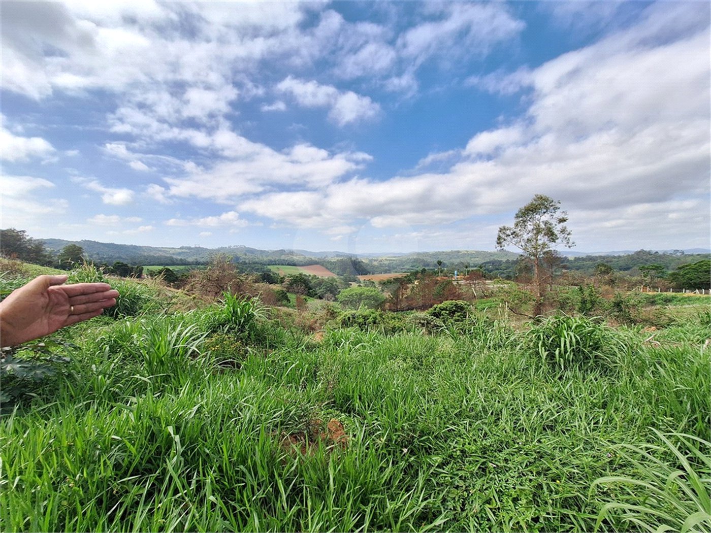Área de Terra à venda com 1 suíte em Cocais, Itatiba, SP