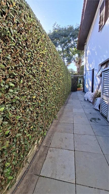 Casa à venda com 5 quartos, sendo 4 suítes, em Butantã, São Paulo, SP