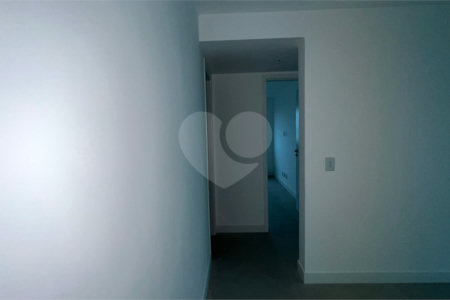 Apartamento à venda com 2 quartos, sendo 1 suíte, em Nova São Pedro, São Pedro da Aldeia, RJ