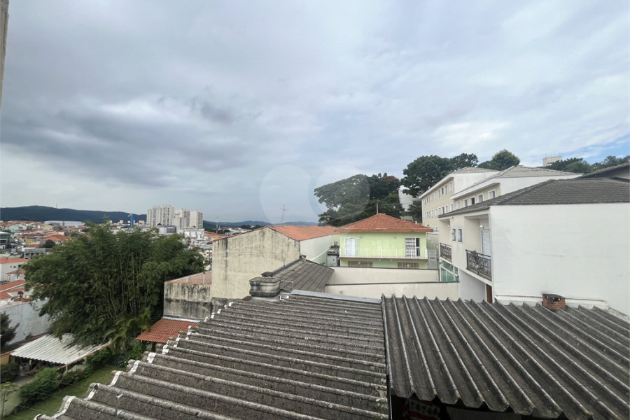 Casa à venda com 3 quartos, sendo 1 suíte, no condomínio Capigaí, São Paulo - SP
