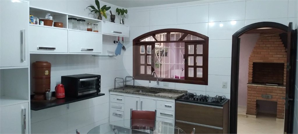 Sobrado à venda com 2 quartos em Tremembé, São Paulo, SP