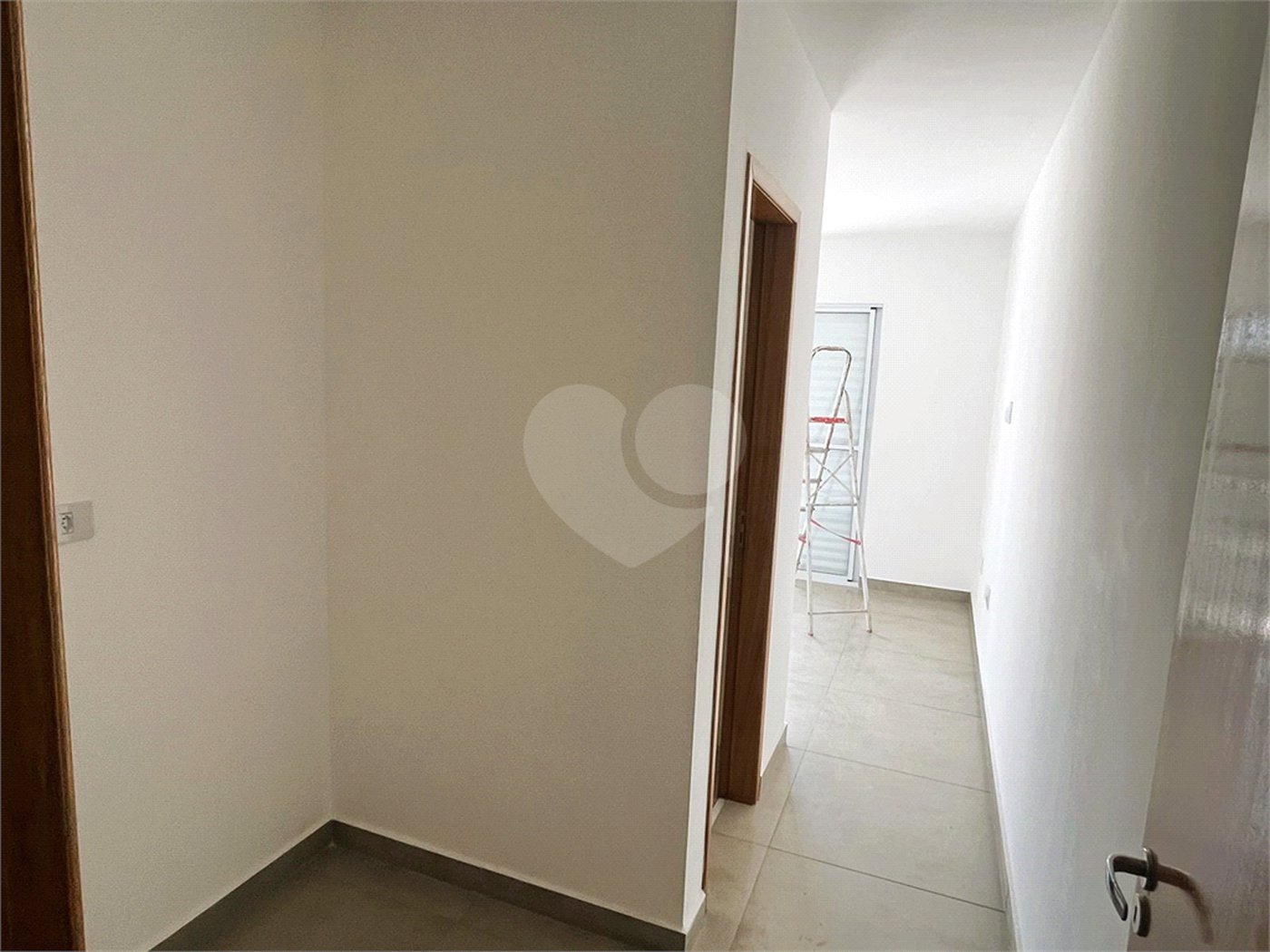 Sobrado à venda com 3 quartos, sendo 1 suíte, em Vila Tiradentes, São Paulo, SP