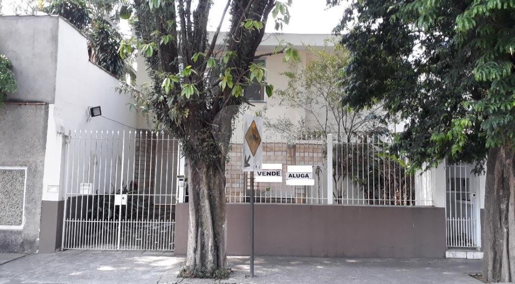 Sobrado à venda com 3 quartos, sendo 1 suíte, em Campo Belo, São Paulo, SP