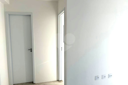 Apartamento à venda com 2 quartos em Santa Teresinha, São Paulo, SP