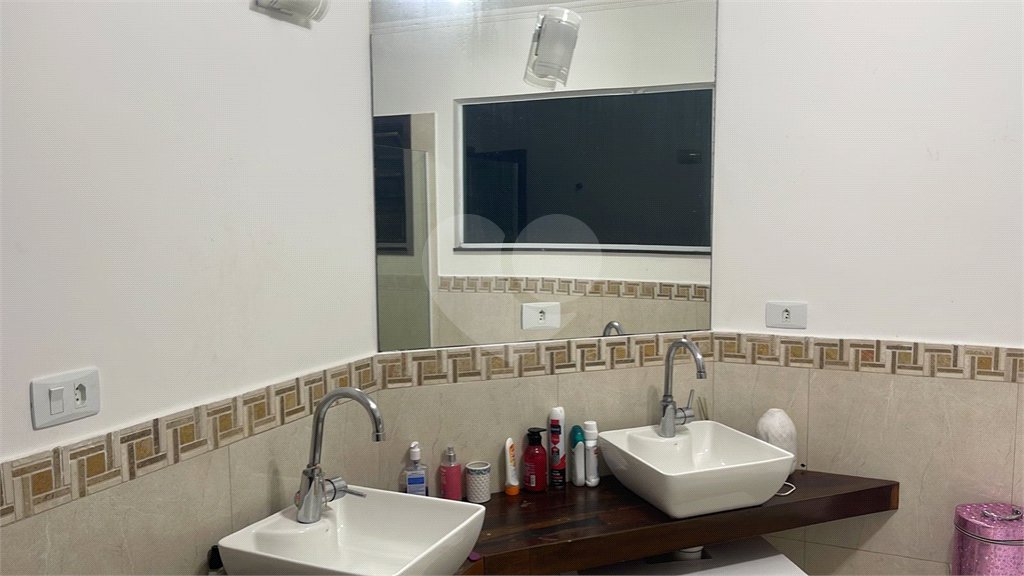 Casa à venda com 3 quartos, sendo 2 suítes, em Horto, São Paulo, SP