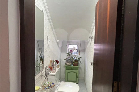Sobrado à venda com 3 quartos, sendo 1 suíte, em Parque Vitória, São Paulo, SP