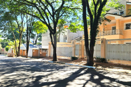 Casa à venda com 4 suítes em Alto da Boa Vista, São Paulo, SP