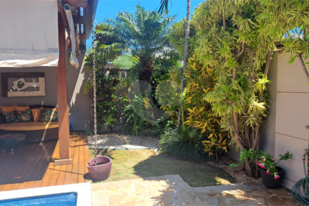 Casa à venda com 4 quartos, sendo 3 suítes,  no condomínio Res. Luzern, Campinas - SP