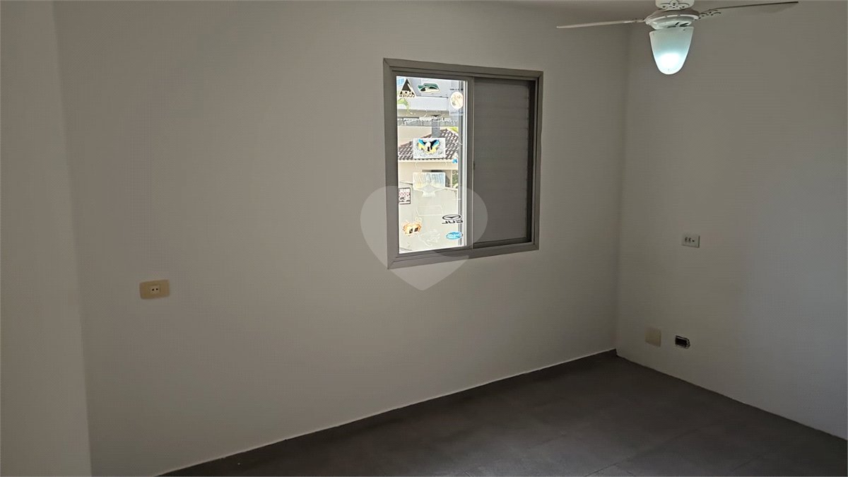 Apartamento à venda com 3 quartos, sendo 1 suíte, em Vila Olímpia, São Paulo, SP