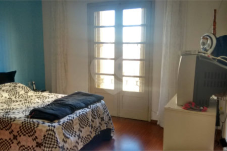 Sobrado à venda com 3 quartos, sendo 1 suíte, em Jaguaré, São Paulo, SP