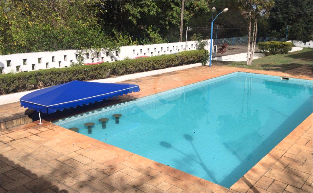 Casa à venda ou para alugar com 4 quartos, sendo 1 suíte, em Chácaras Leão, Votorantim, SP