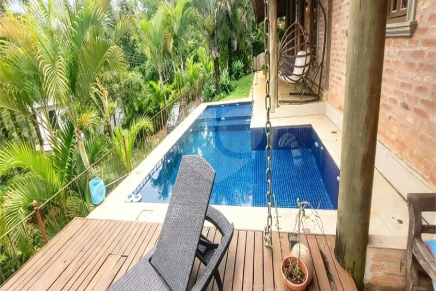 Casa à venda ou para alugar com 5 suítes no condomínio Cantareira, Mairiporã - SP