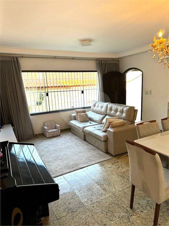 Casa Térrea à venda com 2 quartos, sendo 1 suíte,  em Vila Divina Pastora, São Paulo, SP