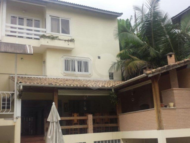 Casa em condomínio à venda com 5 quartos, sendo 3 suítes,  em Tucuruvi, São Paulo, SP