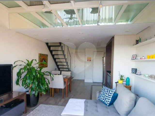 Apartamento à venda com 2 quartos, sendo 1 suíte,  em Vila Mariana, São Paulo, SP