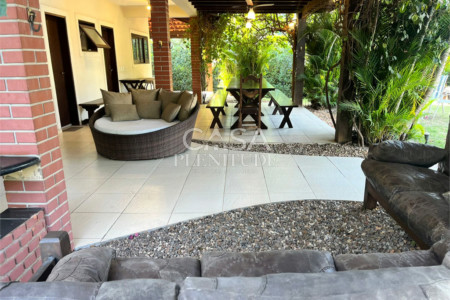 Casa em condomínio à venda com 3 quartos, sendo 1 suíte,  em Itapecerica, Salto, SP