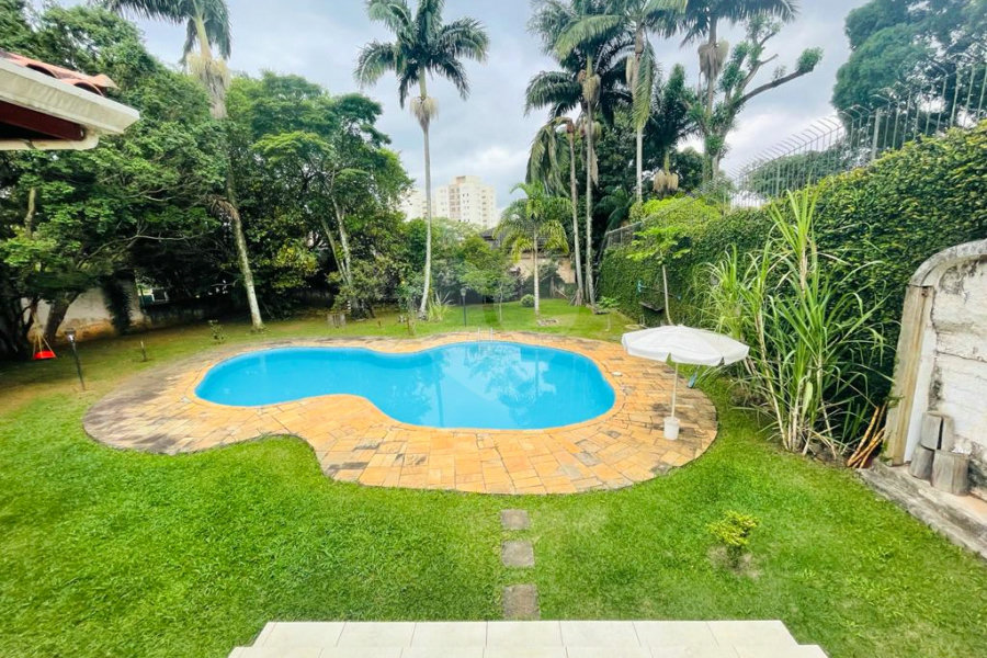 Casa à venda com 4 quartos, sendo 1 suíte, em Tremembé, São Paulo, SP