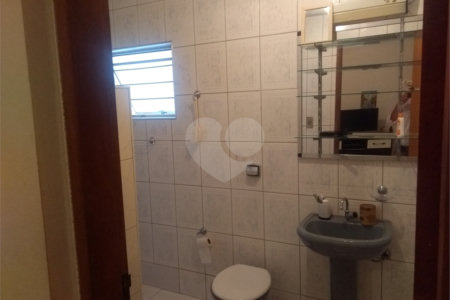 Sobrado à venda com 3 quartos, sendo 1 suíte, em Jardim Maria Antônia Prado, Sorocaba, SP