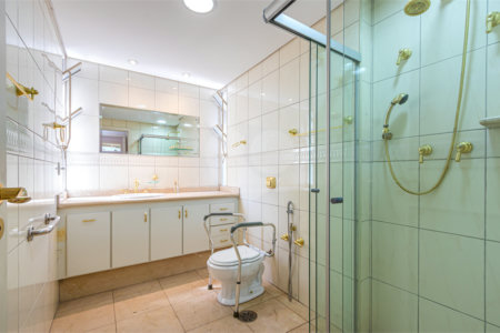 Apartamento à venda com 3 quartos, sendo 1 suíte, em Itaim Bibi, São Paulo, SP
