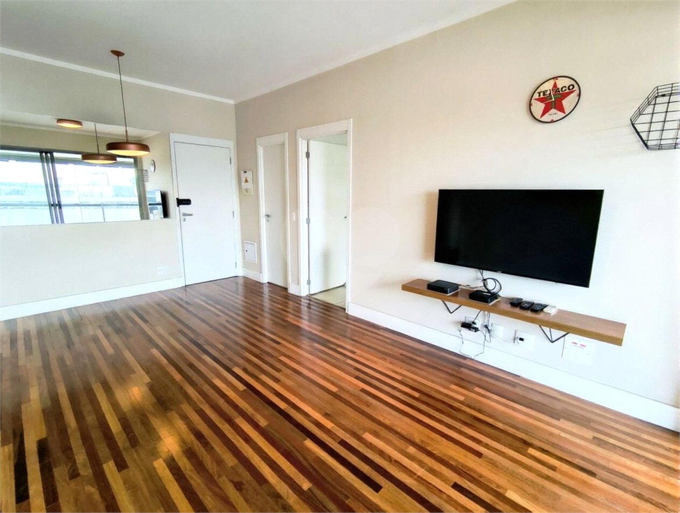 Apartamento à venda com 2 quartos, sendo 1 suíte, em Santo Amaro, São Paulo, SP