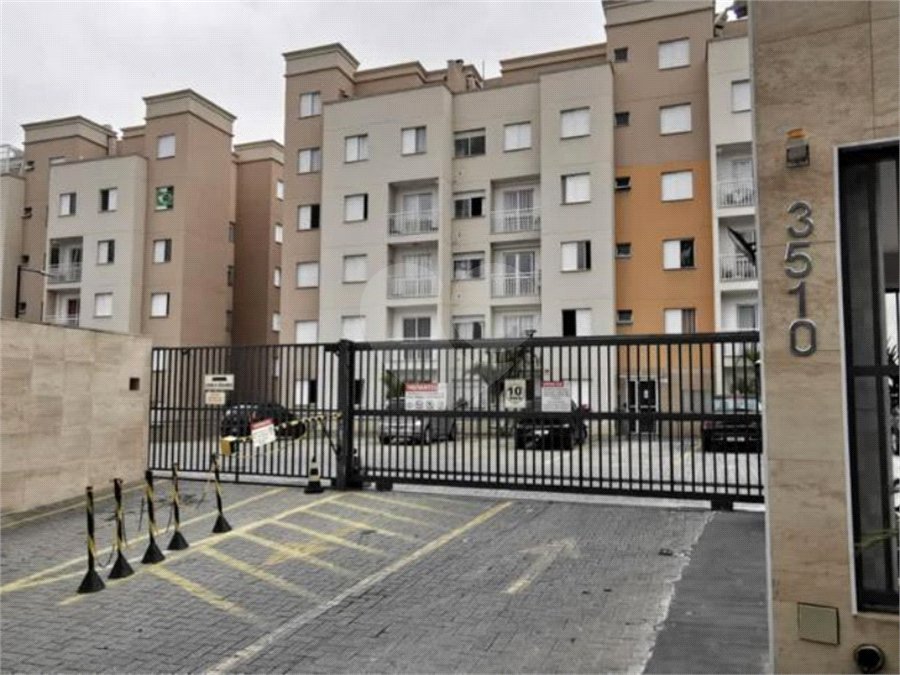 Apartamento à venda com 2 quartos em Jardim Ísis, Cotia, SP
