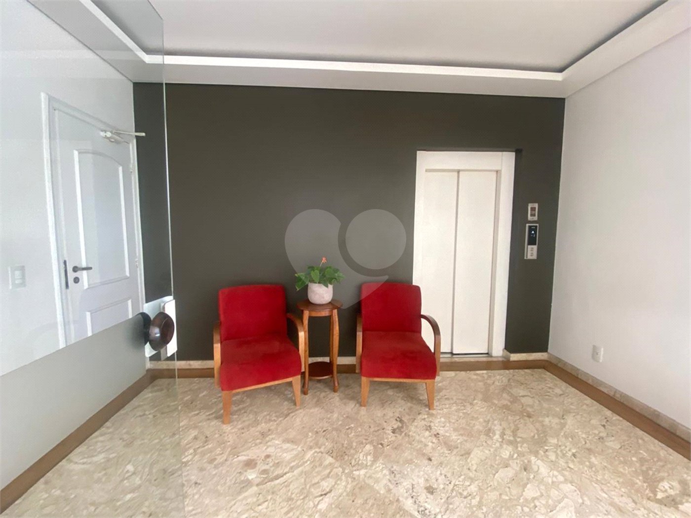 Apartamento à venda com 4 quartos, sendo 2 suítes, em Vila Hamburguesa, São Paulo, SP