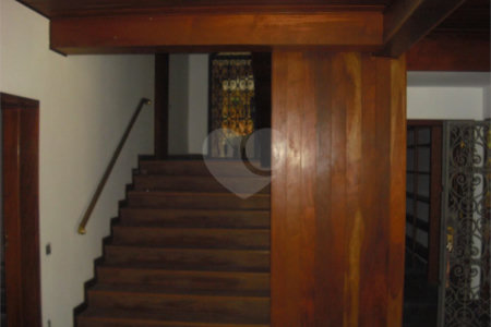 Casa à venda com 8 quartos, sendo 4 suítes, em Parque Alves de Lima, São Paulo, SP