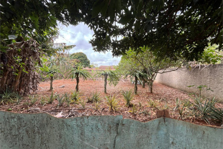 Chácara à venda com 3 quartos em Vila Sottemo, Itapetininga, SP