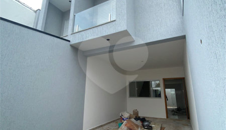 Sobrado à venda com 3 quartos, sendo 1 suíte,  em Vila Medeiros, São Paulo, SP
