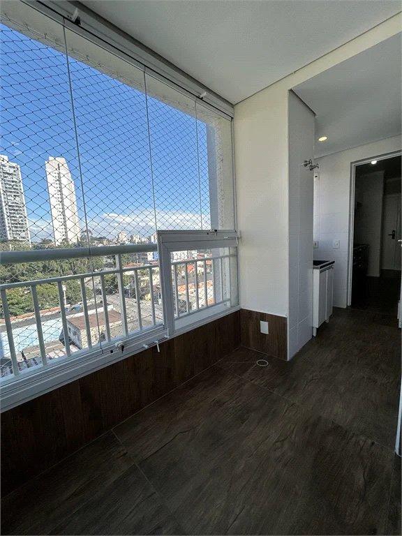 Apartamento à venda com 3 quartos, sendo 1 suíte,  em Jardim Umarizal, São Paulo, SP
