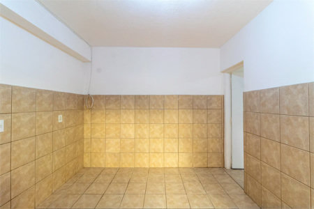 Casa à venda com 3 quartos, sendo 1 suíte, em Jardim Paris, São Paulo, SP