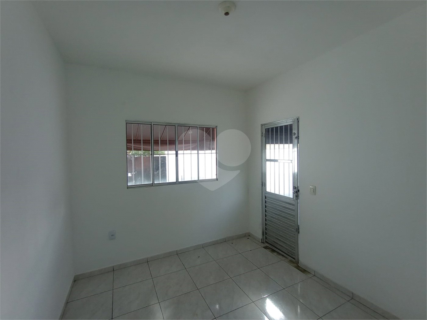 Casa à venda com 2 quartos em Retiro Santana, Itapetininga, SP