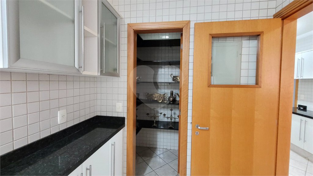 Apartamento à venda com 4 quartos, sendo 2 suítes, em Jardim São Luiz, Ribeirão Preto, SP