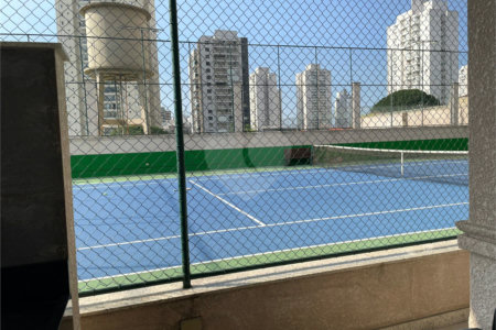 Apartamento à venda com 3 suítes em Vila Romana, São Paulo, SP