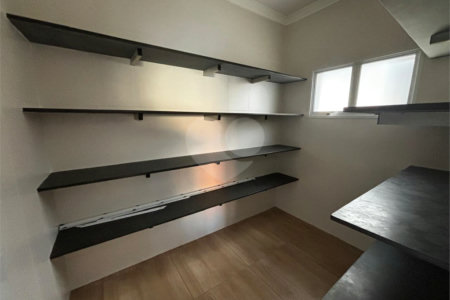 Casa à venda com 2 quartos, sendo 1 suíte, no condomínio Residencial Lagos D Icarai, Salto - SP