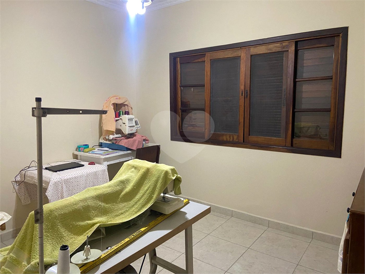 Casa à venda com 4 quartos, sendo 1 suíte, em Jardim Rincão, Arujá, SP