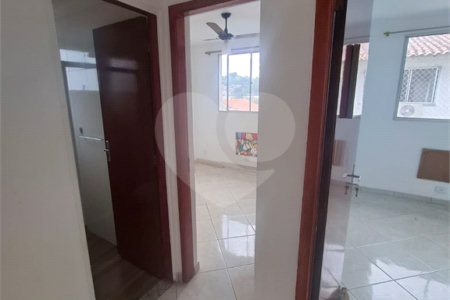 Apartamento para alugar com 2 quartos em Santíssimo, Rio de Janeiro, RJ