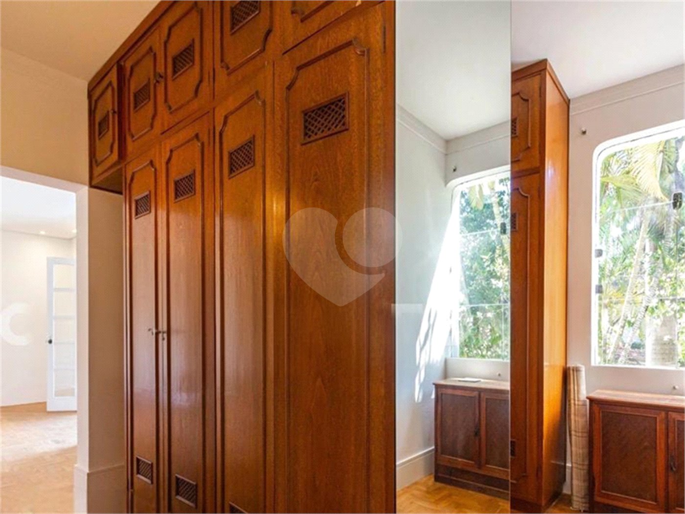 Casa à venda com 4 quartos, sendo 2 suítes, em Vila Morumbi, São Paulo, SP