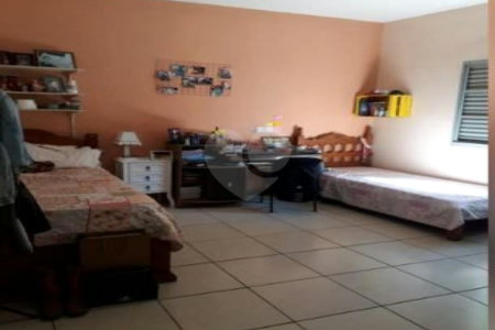 Chácara à venda com 3 quartos em Chácaras Polozzi, Louveira, SP