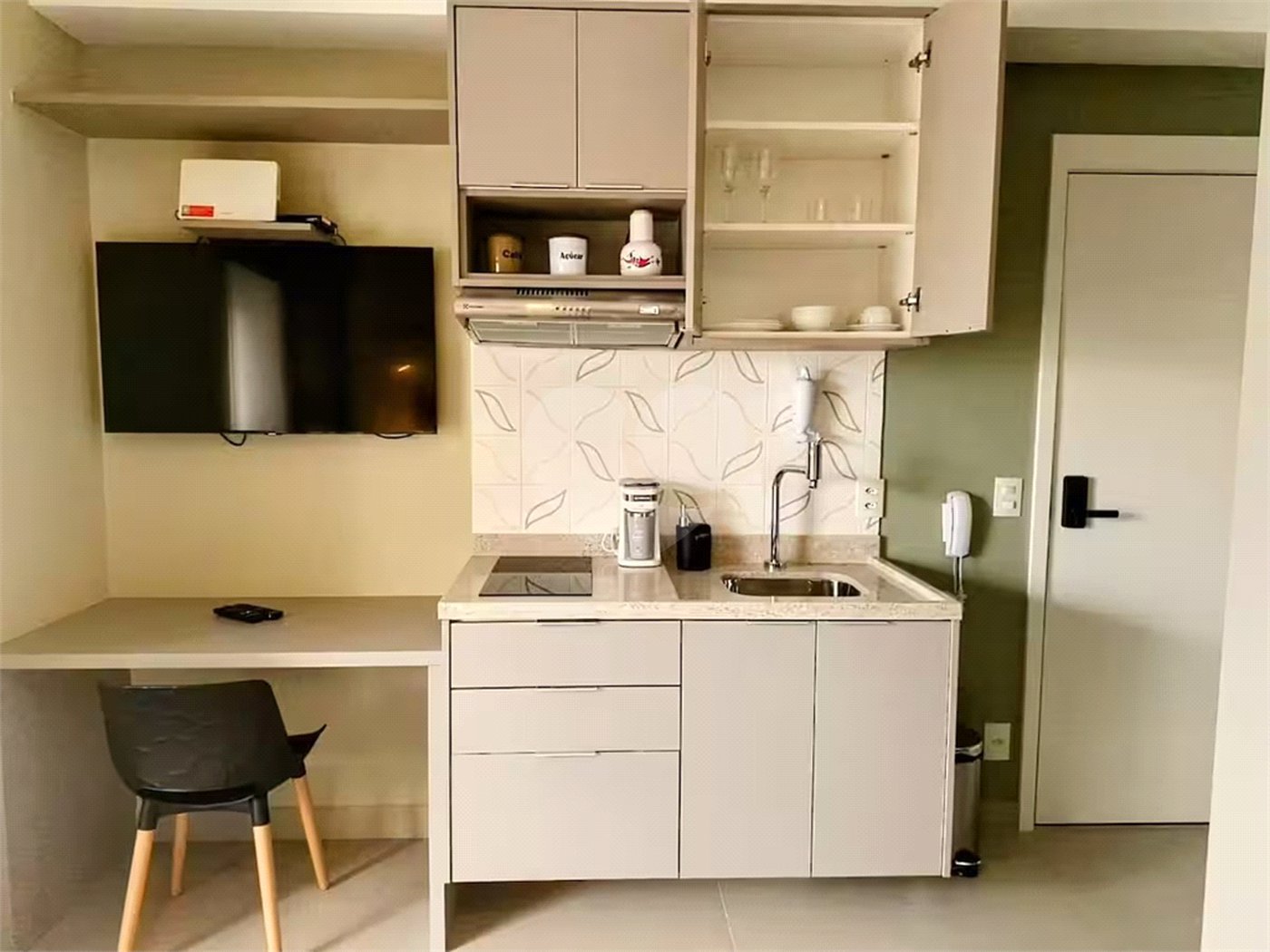 Studio para alugar com 1 suíte em Jardim das Acácias, São Paulo, SP
