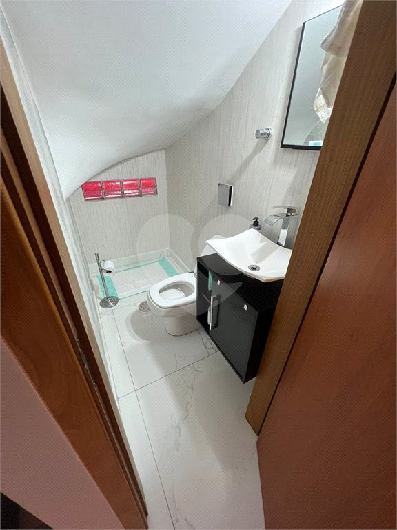 Sobrado à venda com 3 quartos, sendo 1 suíte, em Vila Alexandria, São Paulo, SP