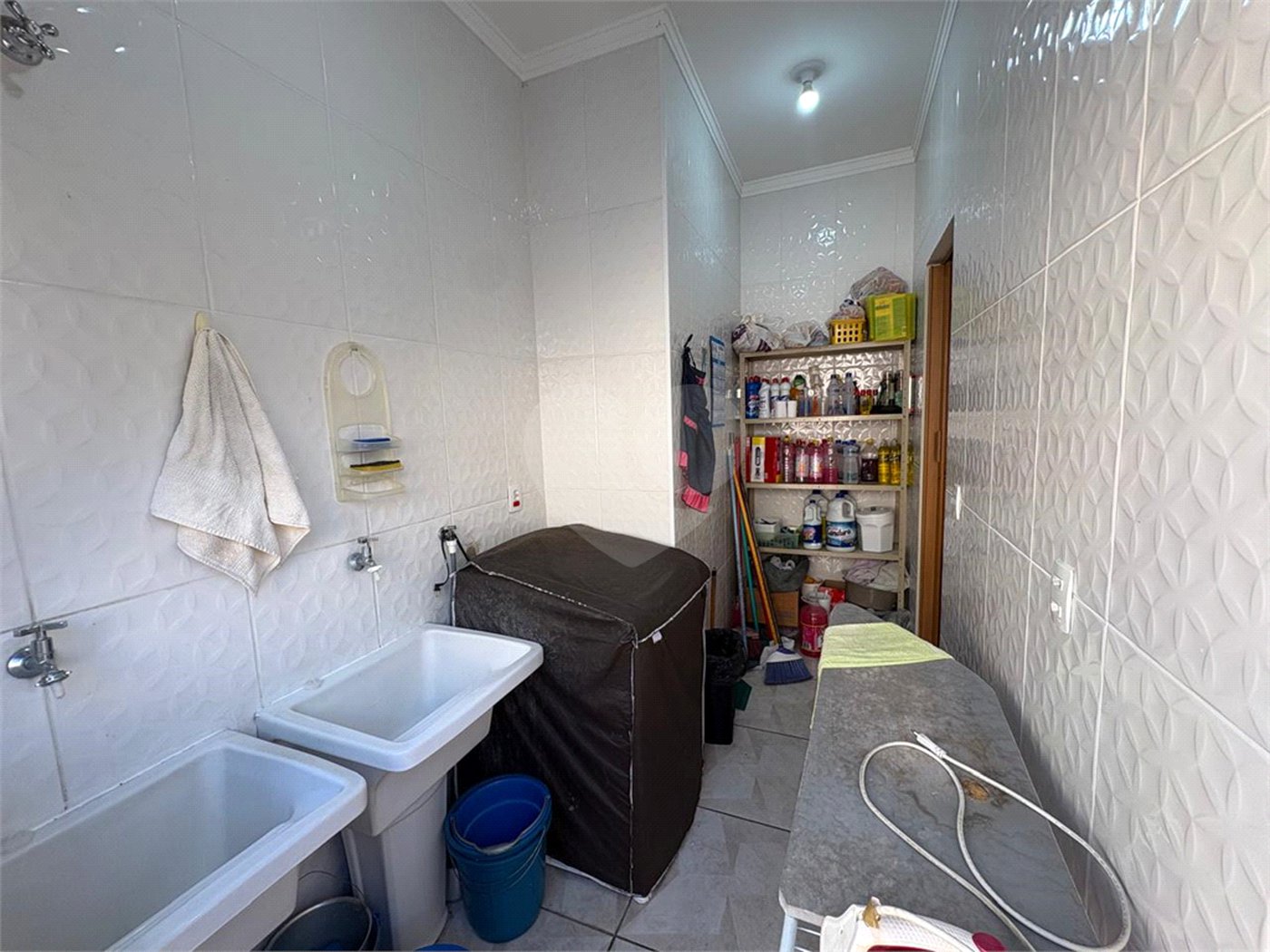 Casa à venda com 4 suítes em Vila Carvalho, Sorocaba, SP