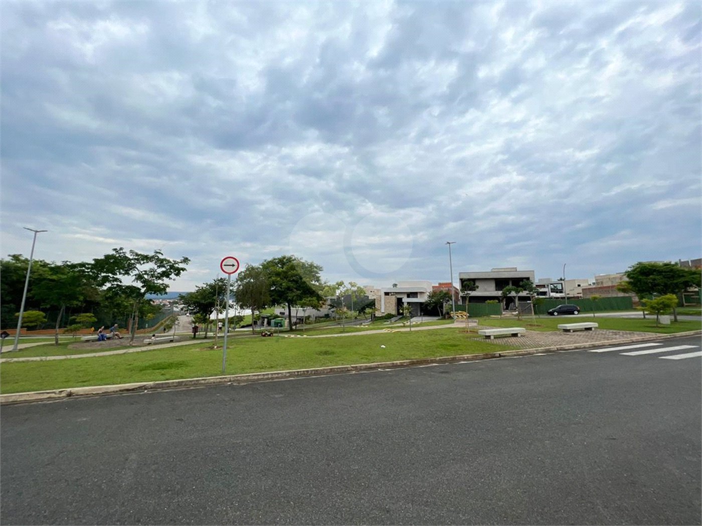 Terreno à venda no condomínio Alphaville Iii, Votorantim - SP