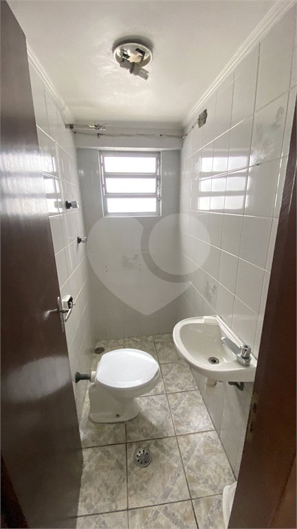 Sobrado à venda ou para alugar com 3 quartos, sendo 1 suíte, em Campo Grande, São Paulo, SP